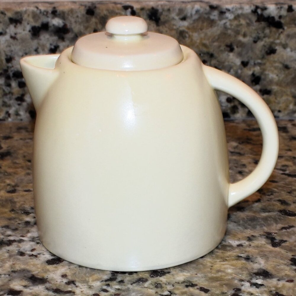 2012 Starbucks Cream Colored Tea Pot